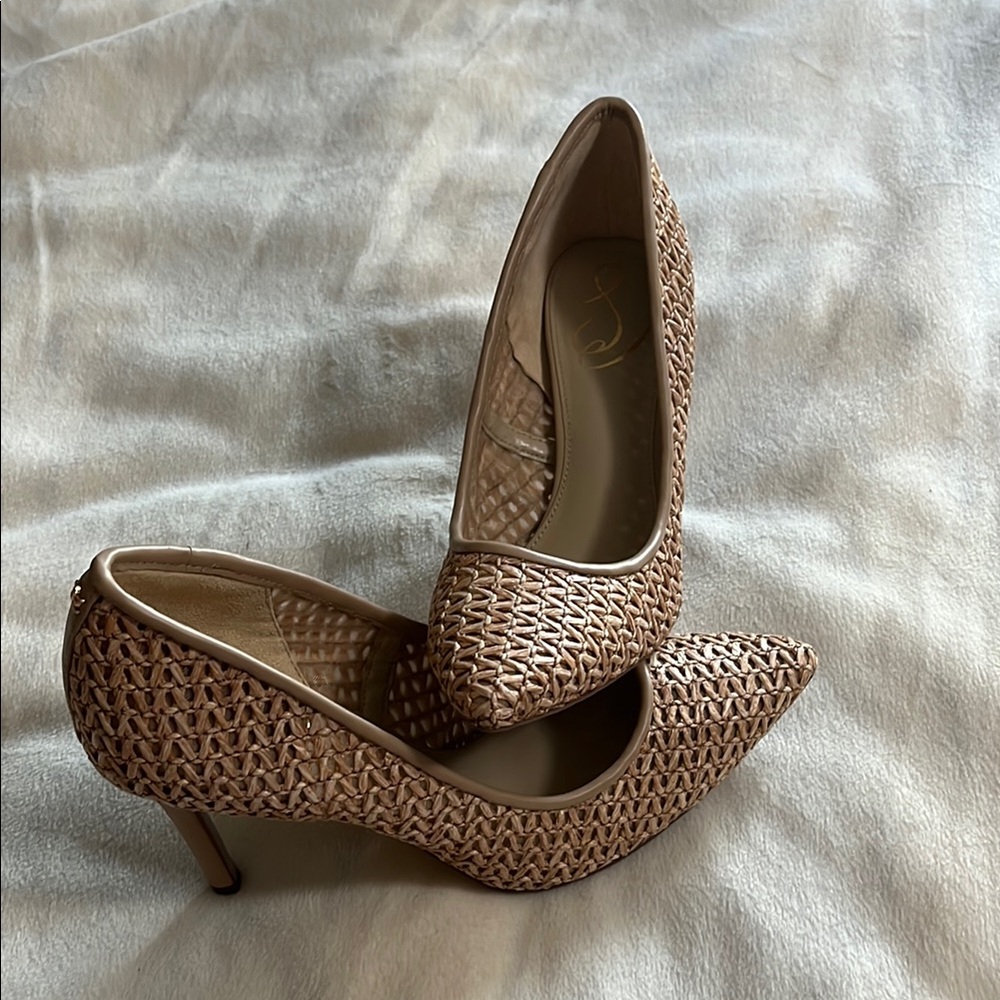 Elegant Woven Tan Heels